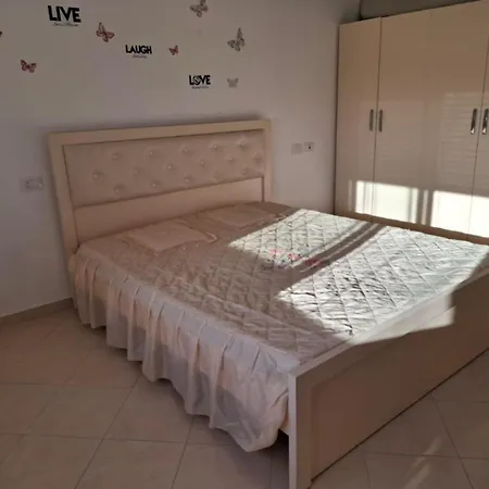 Armonia * Durrës